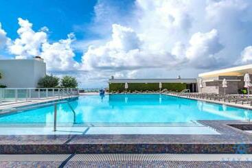 هاستل 5 Beach Paradise Resort Hot Tub Unique Rooftop