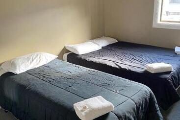 Australian Hotel Young