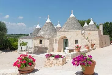 هتل آپارتمان Trulli Vulés