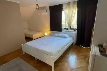 پانسیون Guesthouse 12a