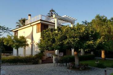 شقق خاصة سياحية Villa Carmen   Relax A Marina Di Ragusa