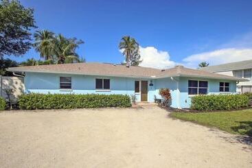 דירות לתיירים Casa Ybel North