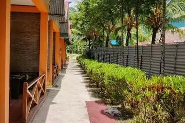Hotel Nancowry Resort
