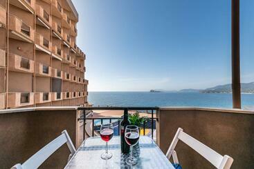 Turista apartmanok Casa Da Amare