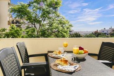 Apartamenty turystyczne Montebajo I All Day Sun, Terrace, And Pools