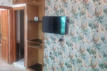 Turistihuoneistot N12 Residence Alakhawayn Pour Famille