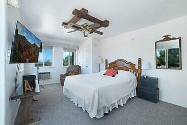 Turist apartmanları The Joseph Studio At Wind Walker Homestead