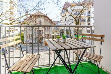 דירות לתיירים Guestready   Central Studio With Lake View