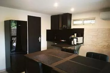 آپارتمان‌های توریست‌ها Le Cosy De L île