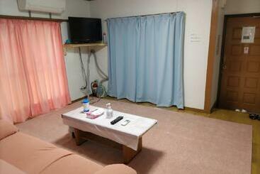 Apartamentos turísticos みのる民泊2号