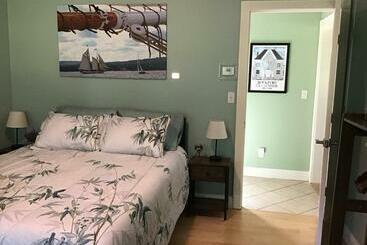 膳宿费 Adorable Garden Suite