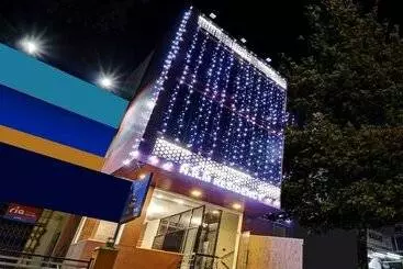 Itsy Hotels Nrm Residency