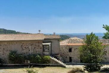 דירות לתיירים La Grangette Du Mas