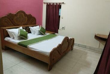 Albergue Desert Prince