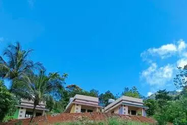 Forest And River Edge Resort