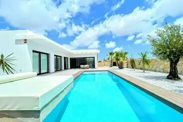 ツーリストアパートメント Luxury Villa Dali Ciudad Quesada By Villas&you