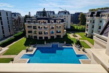 游客公寓 апартамент Resort Sensation 3