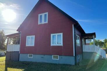 Turist apartmanları Big House, Sauna, Wi Fi, Isaberg, Mtb, Skiing, Golf