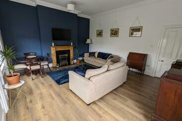 游客公寓 No. 1 Grosvenor Crescent, First Floor Apartment