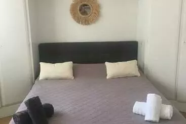 ツーリストアパートメント Charmant 2 Pièce 35m2