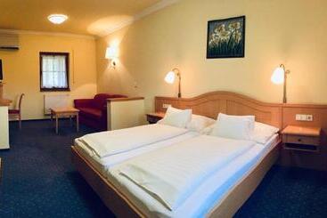 فندق Hétkúti Wellness