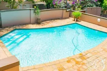 Hotel Roseland House