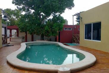 شقق خاصة سياحية Casa Nicte Ha Valladolid