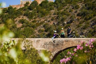 דירות לתיירים Charming 3 Bed Villa With Pool In Olhos De Agua