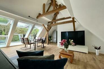 شقق خاصة سياحية Design Studio Church 46