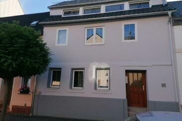 شقق خاصة سياحية Fewo Lichtenstein