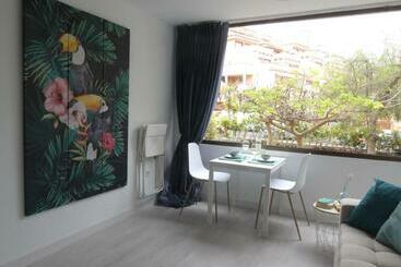 דירות לתיירים Sweet White Studio In Arona