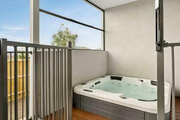 游客公寓 The Manor