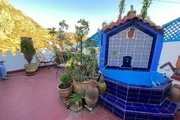 ツーリストアパートメント John S House