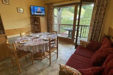 游客公寓 Appartement Lumineux Avec Mezzanine à Praz Sur Arly, Parking, à 400m Du Lac   4 Pers.   Fr 1 603 64