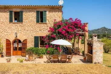 Turistihuoneistot Can Carboneta