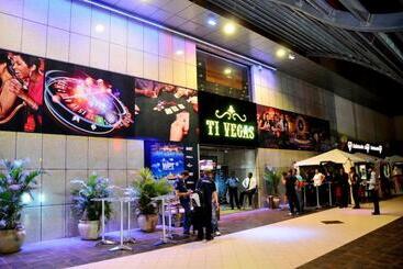 آپارتمانهای توریستها Perfect Appart Grand Baie Centre Next To Super U, 5 Minutes From Beach