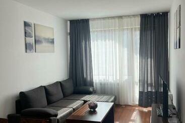 Apartamenty turystyczne Belvedere Holiday Club