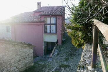 Apartamenty turystyczne Casa Ginetta