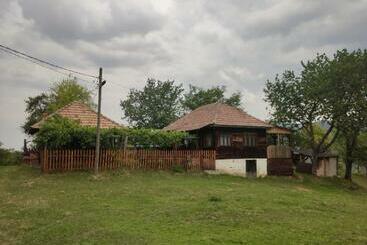 Жильё для туристов Dacrust House