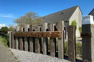 ツーリストアパートメント De Korre 15