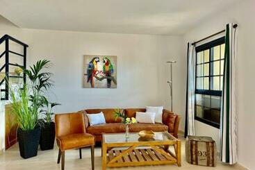 Turistihuoneistot Casa La Ola   Idylle Am Meer, La Lajita