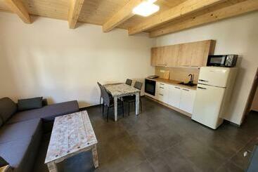 ツーリストアパートメント Vinný Sklípek