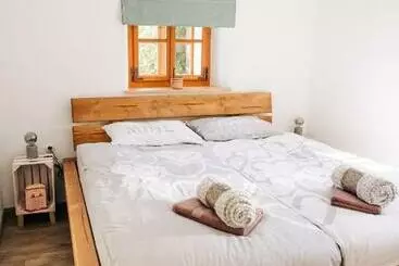 آپارتمان‌های توریست‌ها štekner House Apartma
