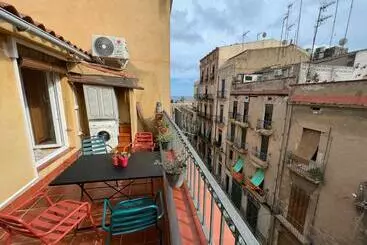 Pisos turísticos Grooovy Dúplex Amb Terrassa