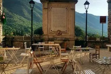 Turistihuoneistot Jo Sedio Residenza, Bellezza E Relax Monti Lepini