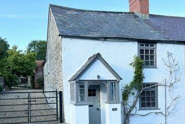관광객 아파트 Hurst Cottage, A Cosy 2 Bed Cottage In Dorset