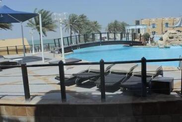 Al Sultan Beach Resort