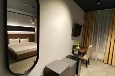 هتل Astrum Palace