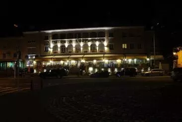 호텔 De L' Esplanade