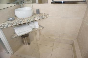 هتل Domaine De L Anse Ramier